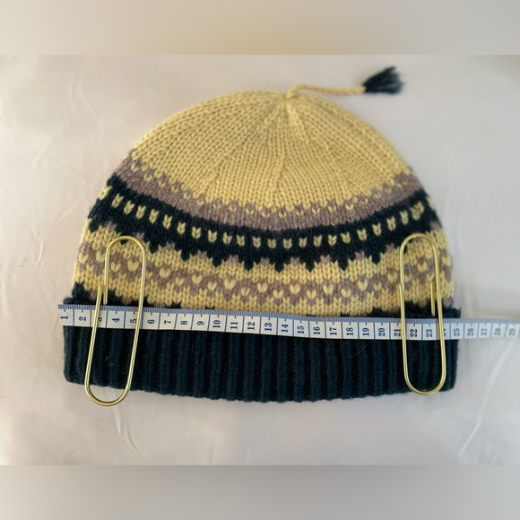 NWT BURBERRY FAIR ISLE BEANIE HAT CASHMERE / WOOL - GREEN / CREAM / TAN - Picture 3 of 11